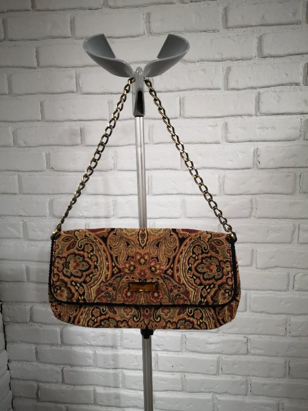 Talbots Paisley Tapestry w/ Ant. Brass Tone Chain Link Shoulder / Clutch Purse